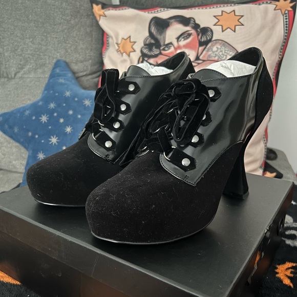 KILLSTAR Bella Boot/Heels sz9 🦇 - Picture 2 of 9